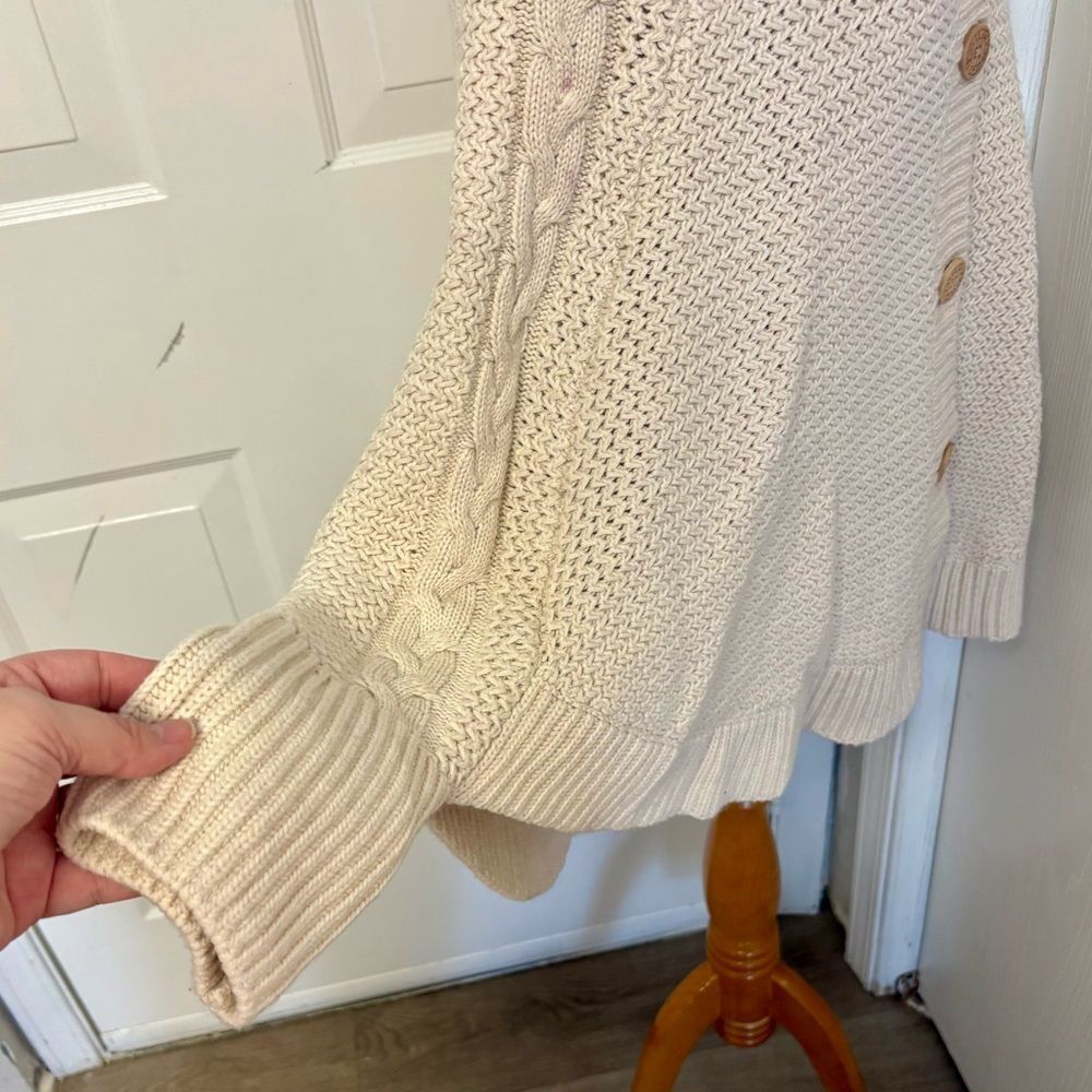 UGG Maribeth Cape Sweater G2 - Picture 5 of 9